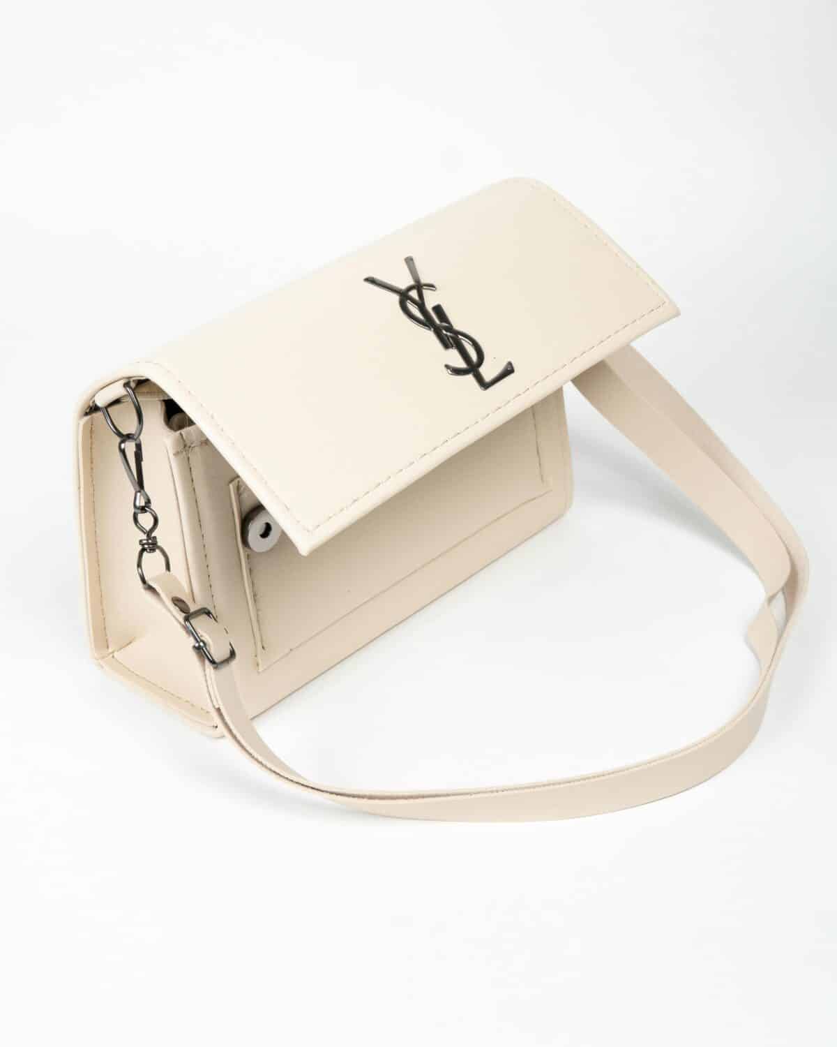 Luxury women's handbag from Maison Nuvelliq